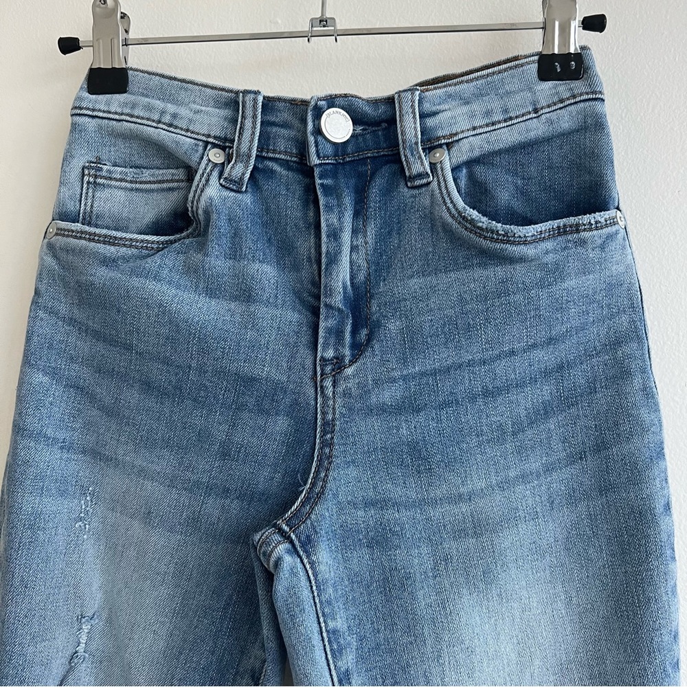 BLANK NYC distressed Jeans